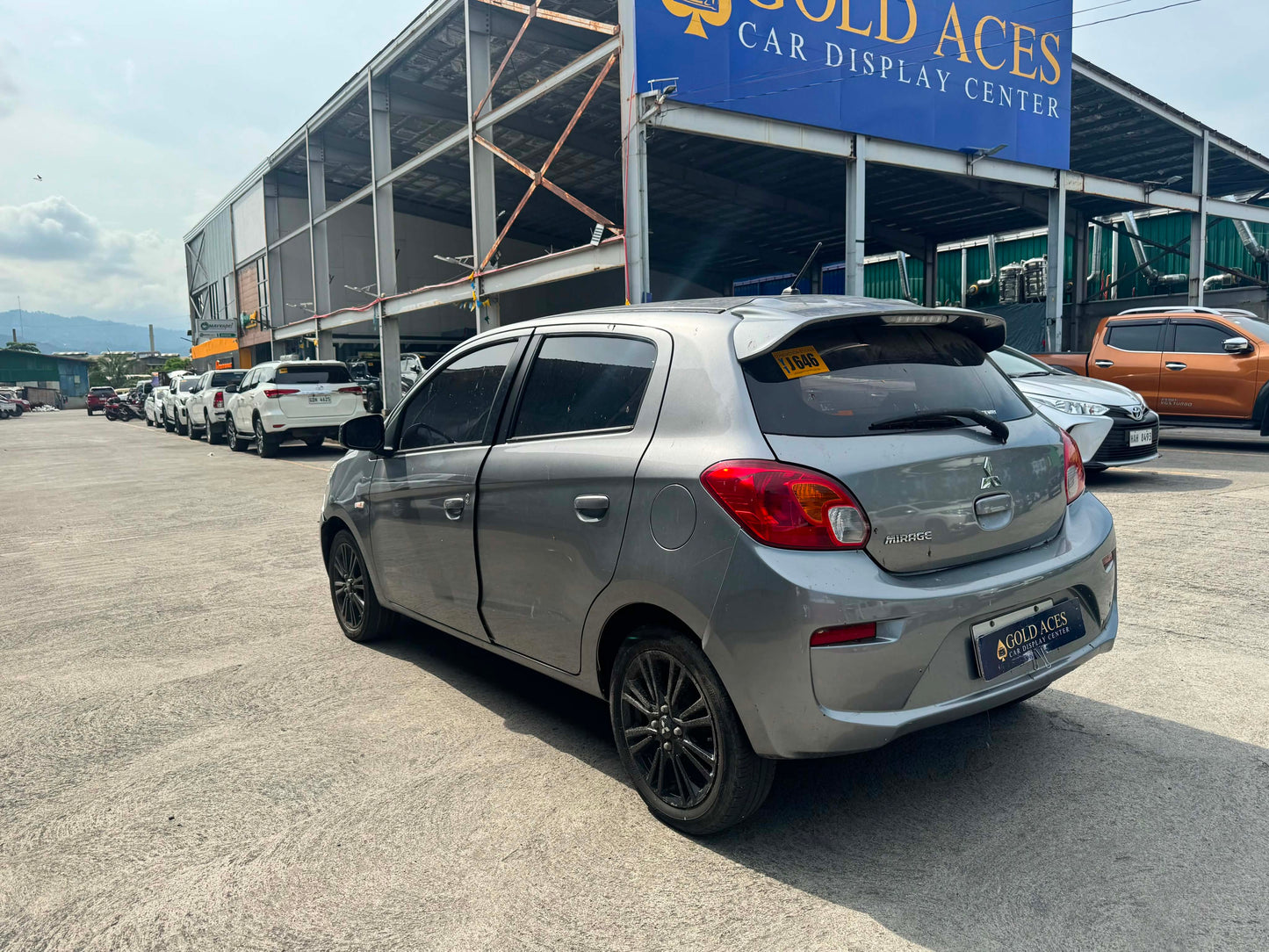 2023 MITSUBISHI MIRAGE HATCHBACK GLX 1.2L AUTOMATIC TRANSMISSION Gold Aces Car Display Center