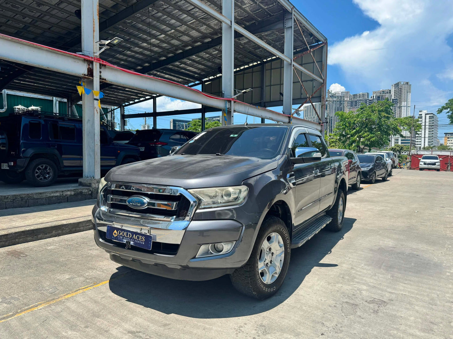 2017 FORD RANGER XLT 2.2L 4X2 MANUAL TRANSMISSION Gold Aces Car Display Center