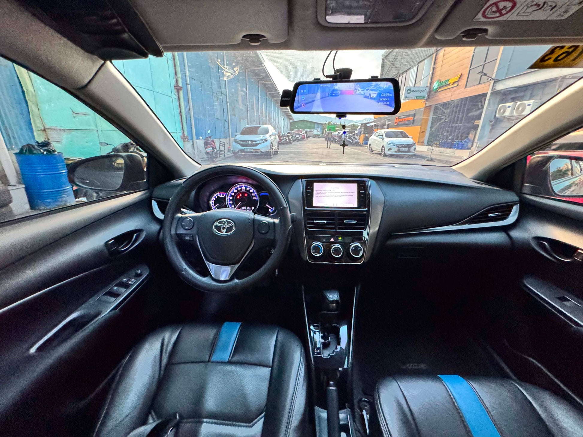 2023 TOYOTA VIOS 1.3L XLE AUTOMATIC TRANSMISSION Gold Aces Car Display Center