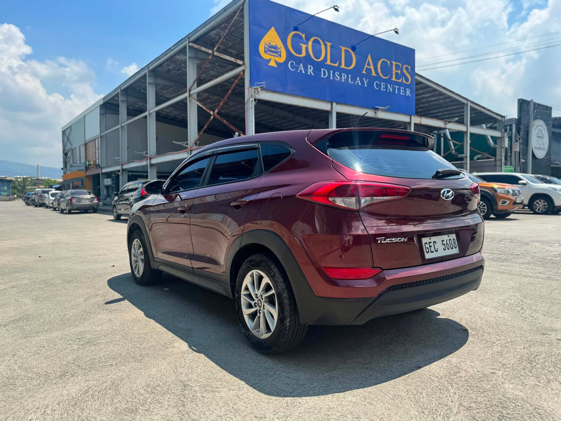 2016 HYUNDAI TUCSON 2.0L GL MANUAL TRANSMISSION (64TKMS ONLY!) Gold Aces Car Display Center