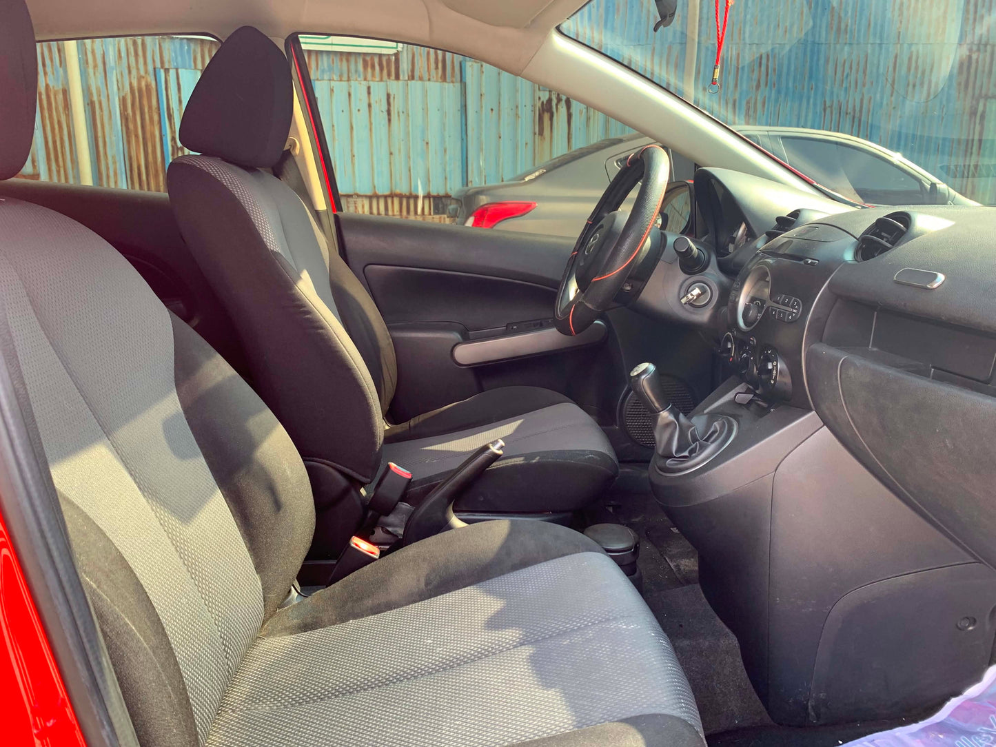 2012 MAZDA 2 1.3L HB MANUAL TRANSMISSION MAZDA