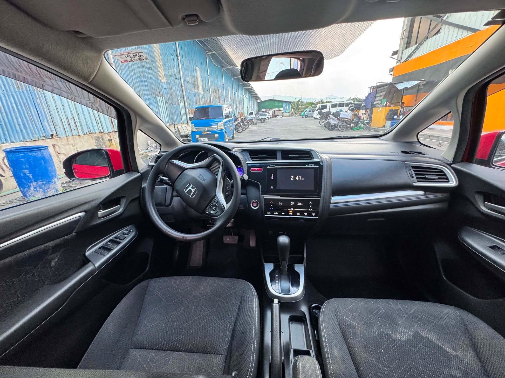 2015 HONDA JAZZ 1.5L VX AUTOMATIC TRANSMISSION Gold Aces Car Display Center