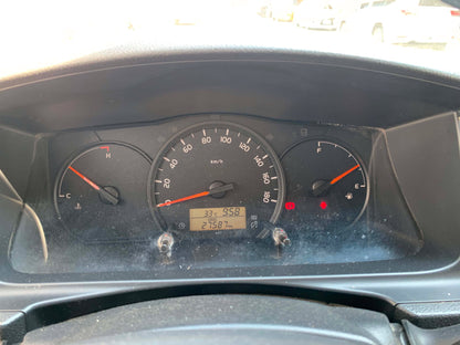 2022 HIACE COMMUTER 3.0L MANUAL TRANSMISSION (27T KMS ONLY!) Gold Aces Car Display Center