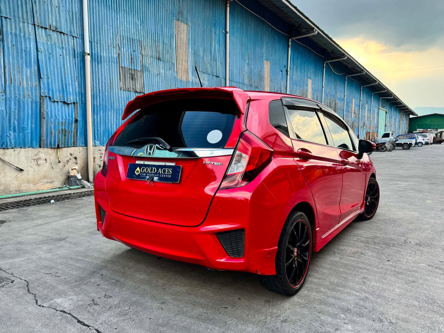 2015 HONDA JAZZ 1.5L VX AUTOMATIC TRANSMISSION Gold Aces Car Display Center