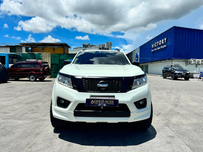 2018 NISSAN NAVARA 2.5L 4X2 SV AUTOMATIC TRANSMISSION Gold Aces Car Display Center