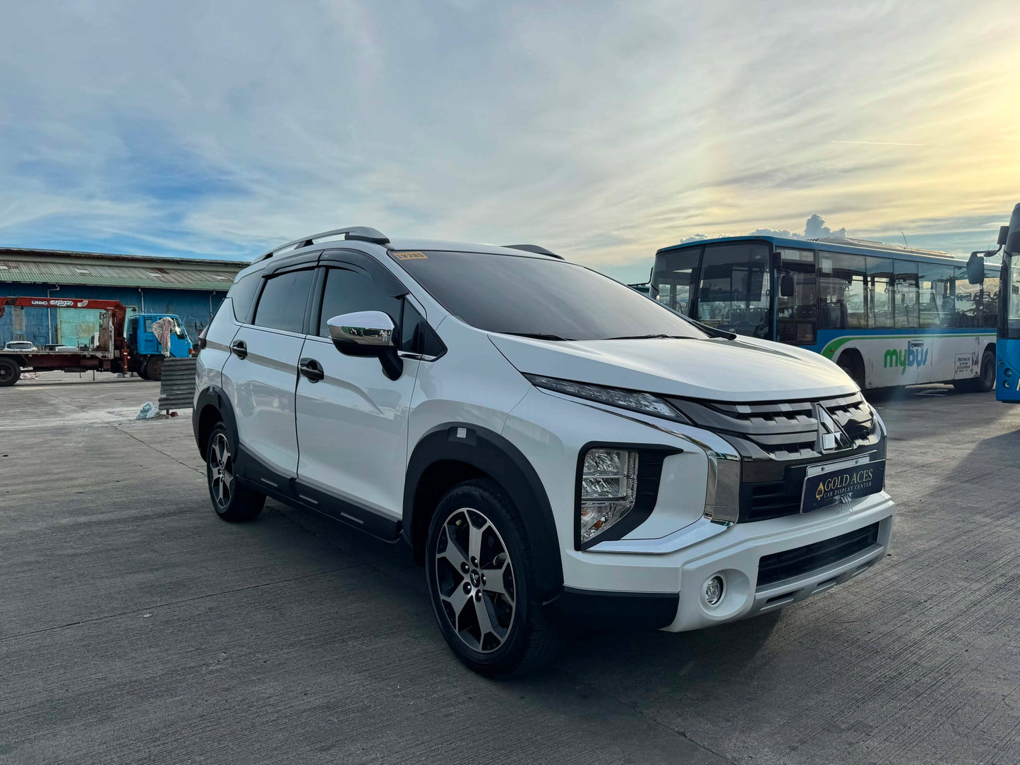 2021 MITSUBISHI XPANDER CROSS 1.5L AUTOMATIC TRANSMISSION Gold Aces Car Display Center