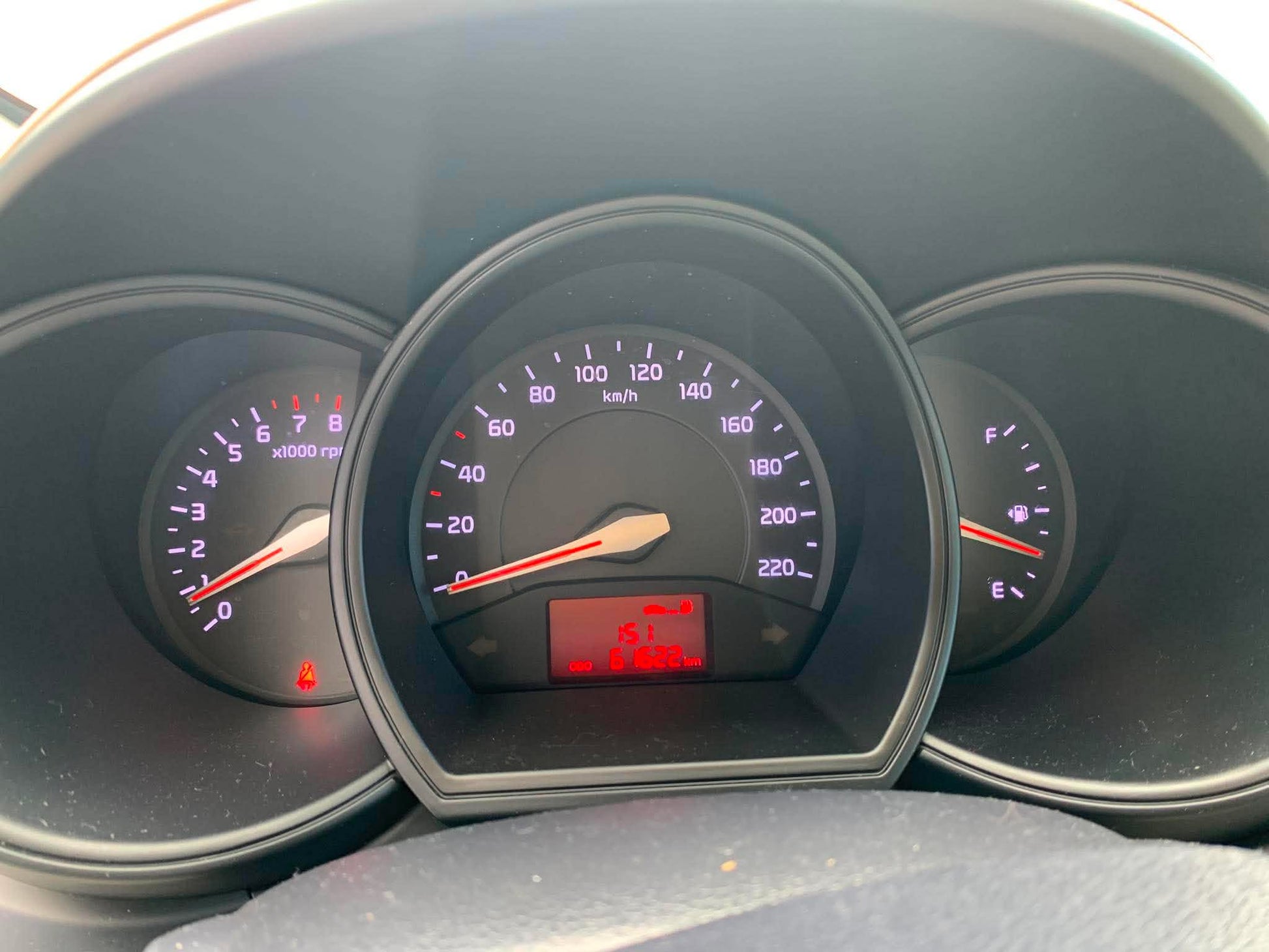 2012 KIA RIO EX 1.4 MANUAL TRANSMISSION Gold Aces Car Display Center