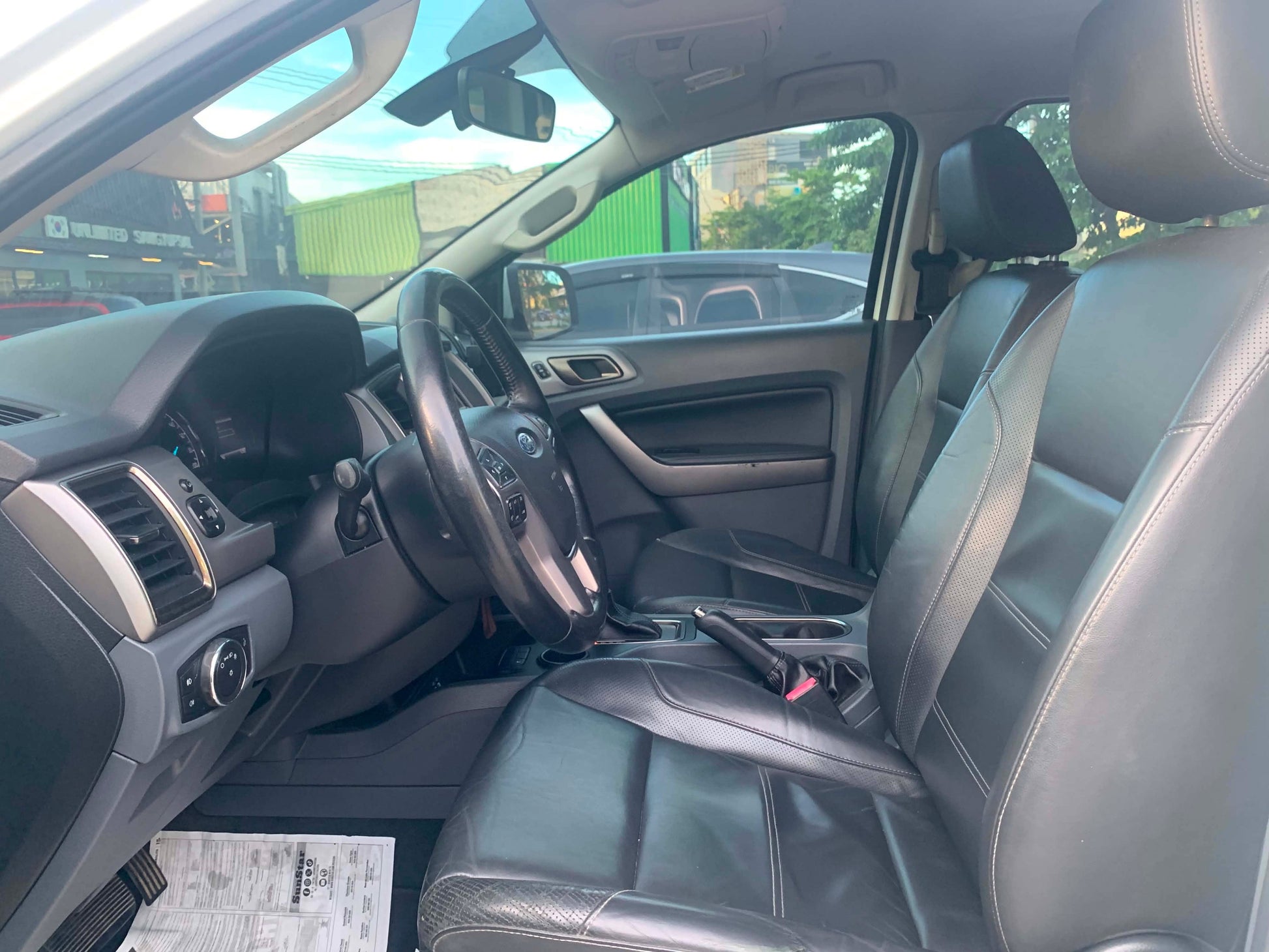 2017 FORD EVEREST TREND 4X2 2.2L DSL AUTOMATIC TRANSMISSION Gold Aces Car Display Center