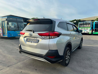 2018 TOYOTA RUSH 1.5L E AUTOMATIC TRANSMISSION Gold Aces Car Display Center