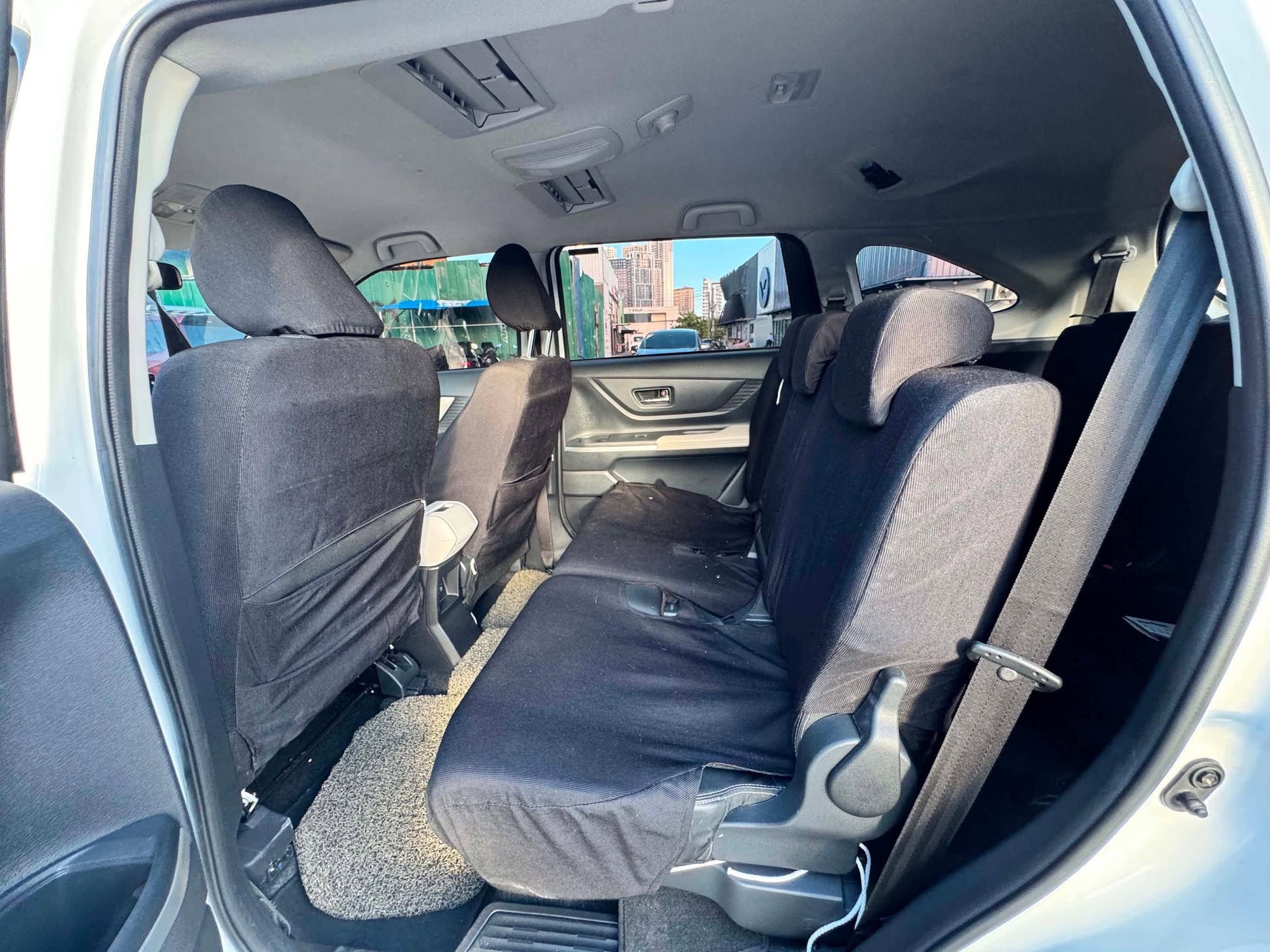 2024 TOYOTA VELOZ 1.5L V AUTOMATIC TRANSMISSION Gold Aces Car Display Center
