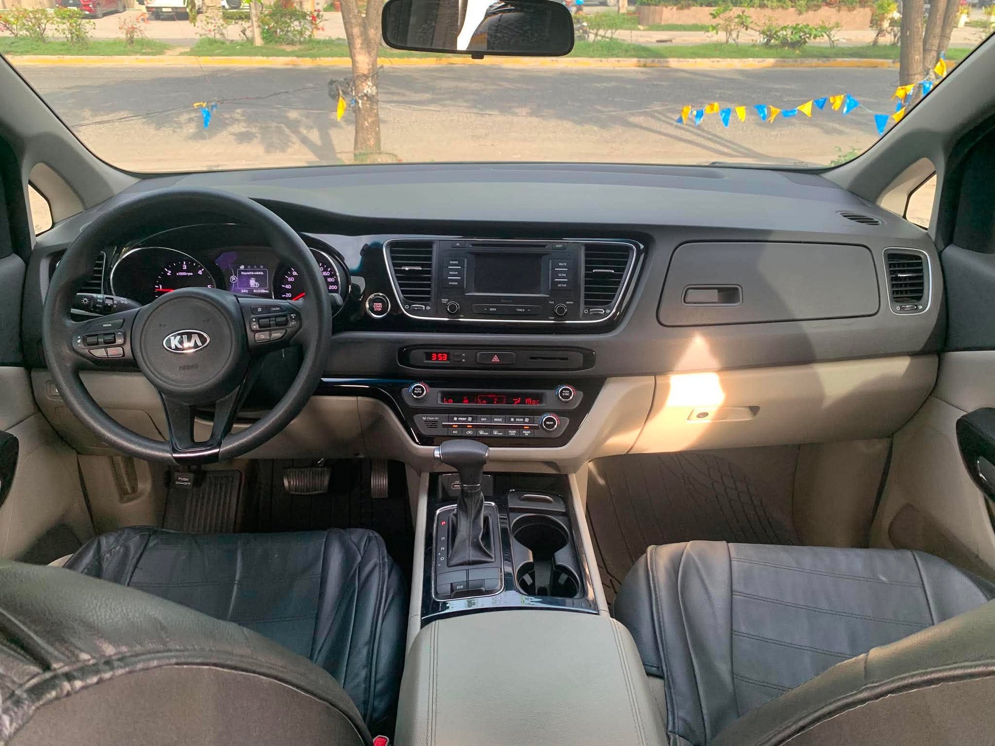 2018 KIA CARNIVAL 2.2L DIESEL ENGINE AUTOMATIC TRANSMISSION KIA