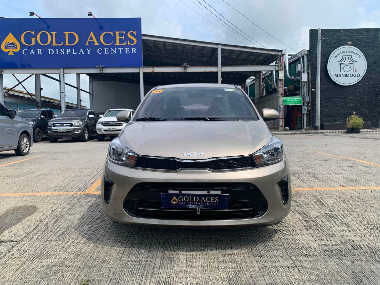 2024 KIA SOLUTO 1.4L LX AUTOMATIC TRANSMISSION Gold Aces Car Display Center