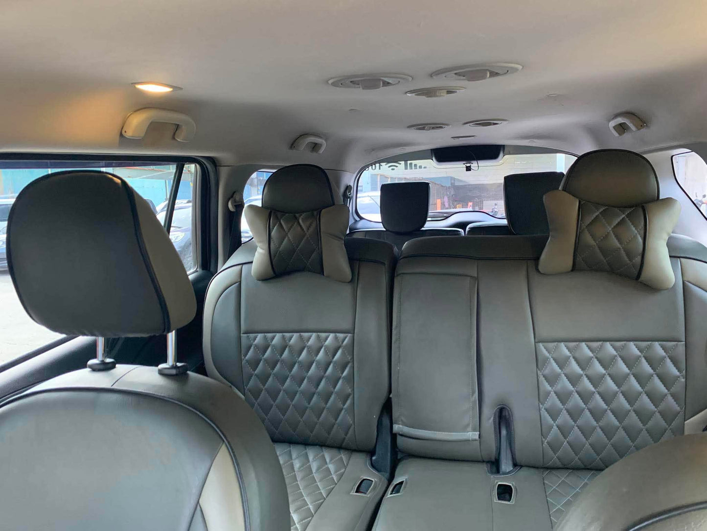 2020 NISSAN TERRA 2.5L VE 4X2 AUTOMATIC TRANSMISSION Gold Aces Car Display Center