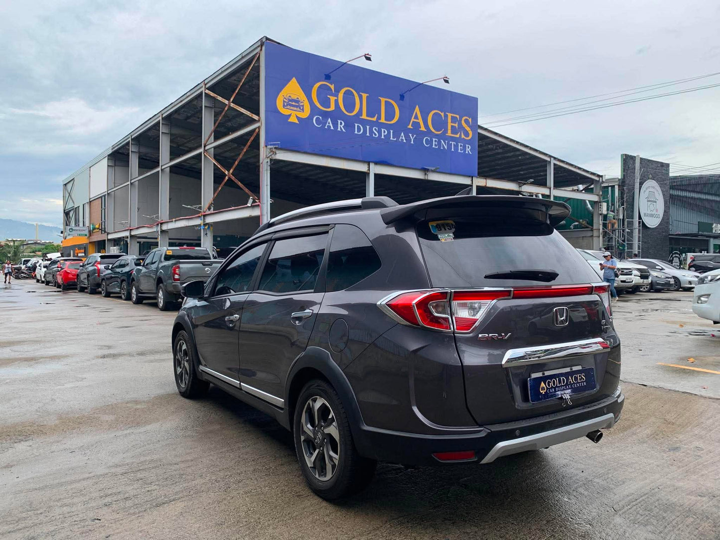 2017 HONDA BRV S 1.5AUTOMATIC TRANSMISSION Gold Aces Car Display Center