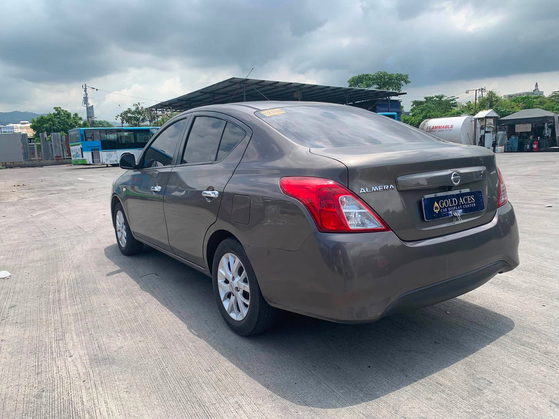 2016 NISSAN ALMERA 1.5L AUTOMATIC TRANSMISSION Gold Aces Car Display Center