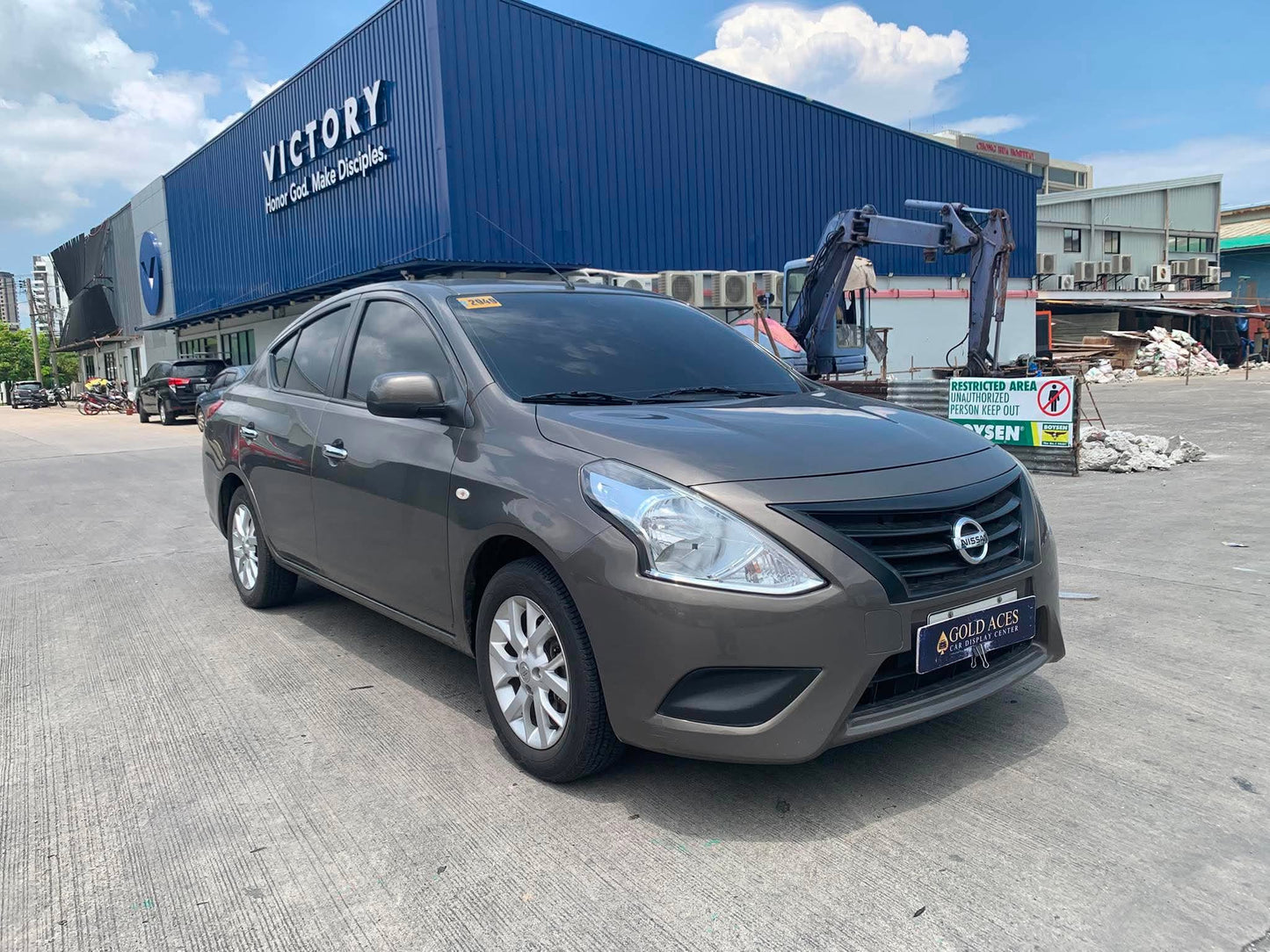 2016 NISSAN ALMERA 1.5L AUTOMATIC TRANSMISSION Gold Aces Car Display Center