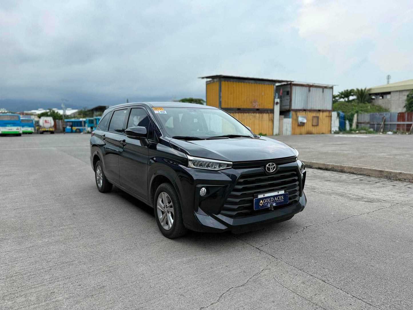 2023 TOYOTA AVANZA 1.3L E CVT AUTOMATIC TRANSMISSION Gold Aces Car Display Center