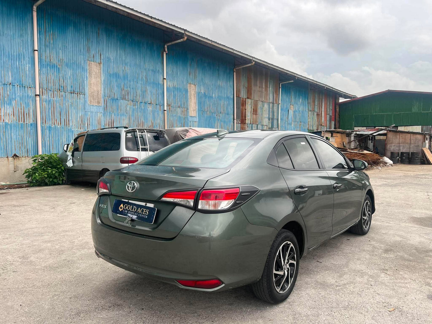 2022 TOYOTA VIOS 1.3L XLE AUTOMATIC TRANSMISSION Gold Aces Car Display Center