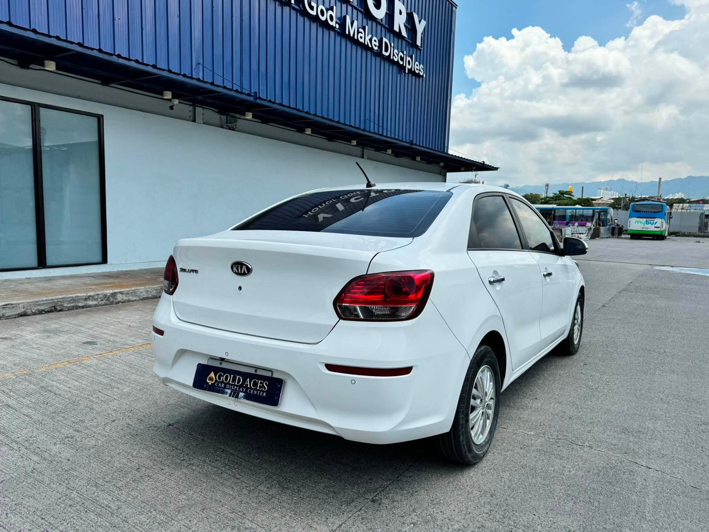 2020 KIA SOLUTO 1.4L EX AUTOMATIC TRANSMISSION Gold Aces Car Display Center