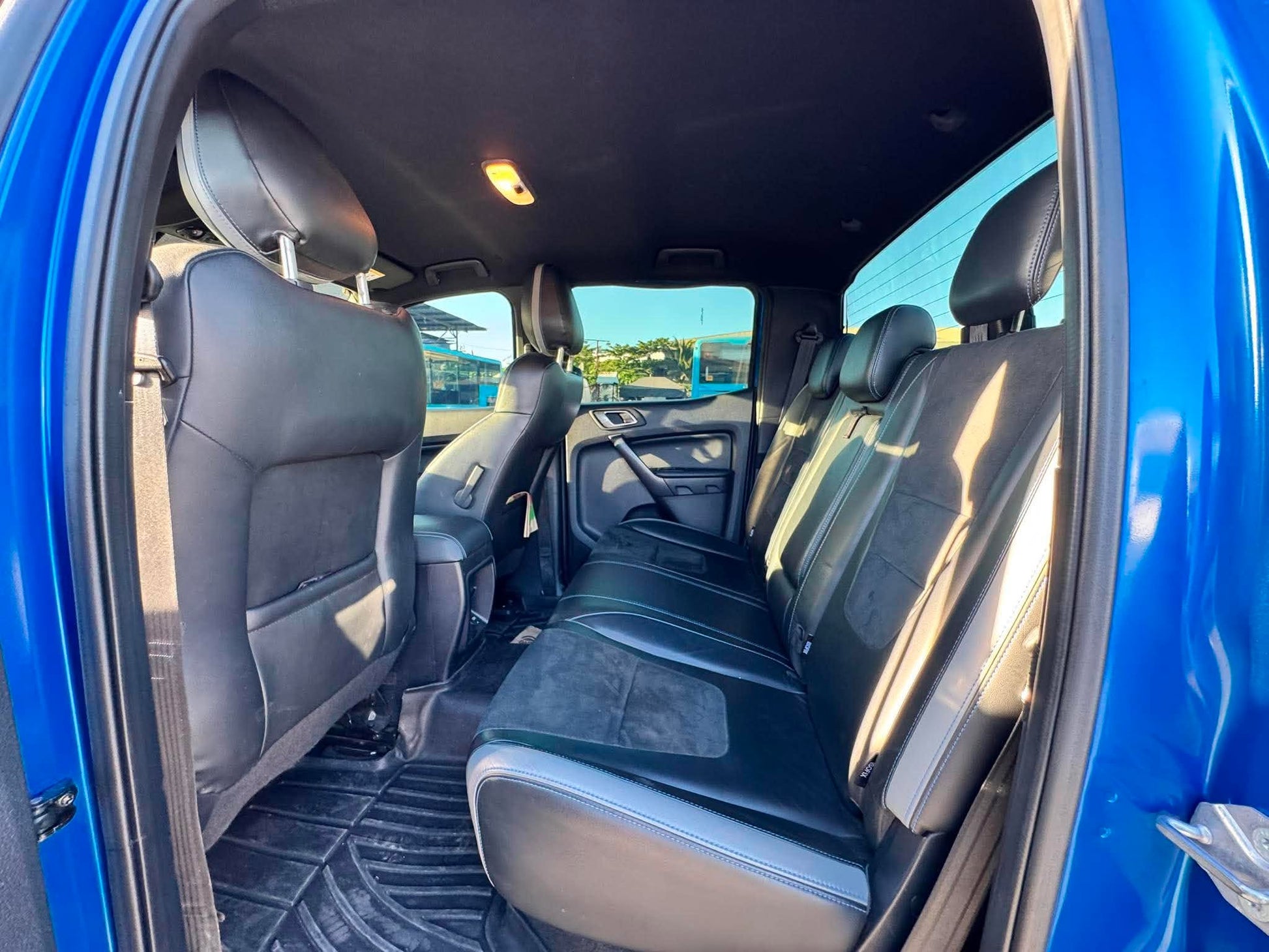 2019 FORD RANGER RAPTOR 2.0L 4X4 DSL AUTOMATIC TRANSMISSION Gold Aces Car Display Center