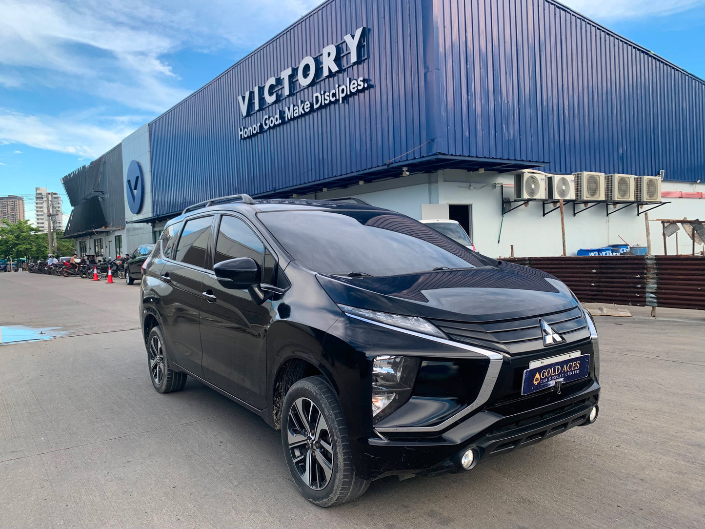 2019 MITSUBISHI XPANDER 1.5L GLX AUTOMATIC TRANSMISSION Gold Aces Car Display Center