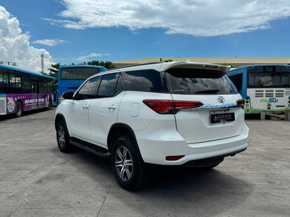 2018 TOYOTA FORTUNER 2.4L G 4X2 AUTOMATIC TRANSMISSION Gold Aces Car Display Center
