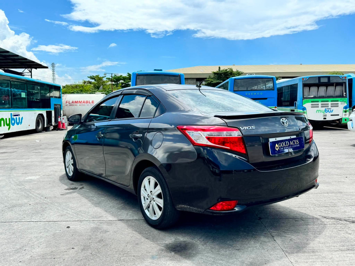 2016 TOYOTA VIOS 1.3L E MANUAL TRANSMISSION (57TKMS ONLY!) Gold Aces Car Display Center