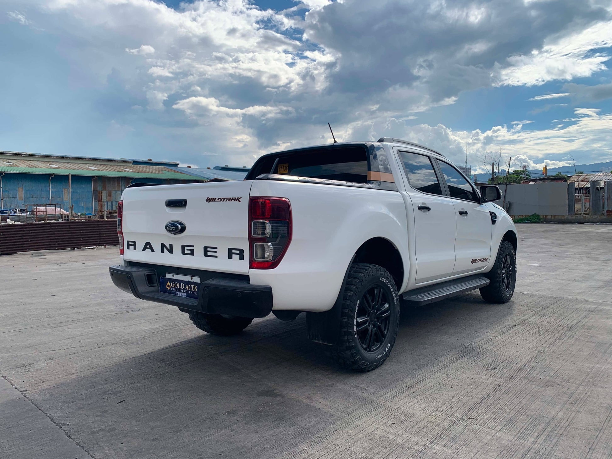 2022 FORD RANGER WILDTRAK 2.0L 4X2 DSL AUTOMATIC TRANSMISSION (33TKMS ONLY!) Gold Aces Car Display Center