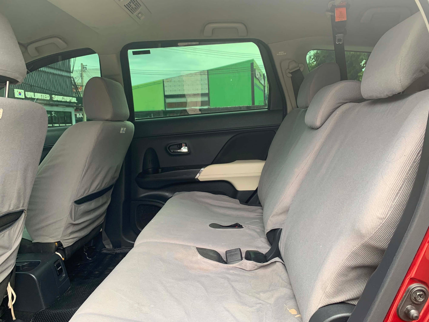 2018 TOYOTA RUSH 1.5L G AUTOMATIC TRANSMISSION Gold Aces Car Display Center