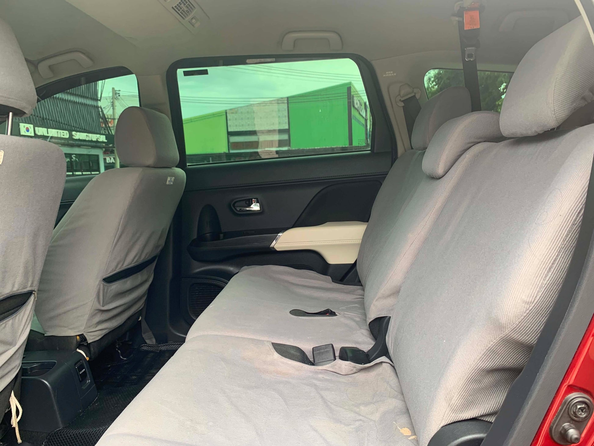 2018 TOYOTA RUSH 1.5L G AUTOMATIC TRANSMISSION Gold Aces Car Display Center