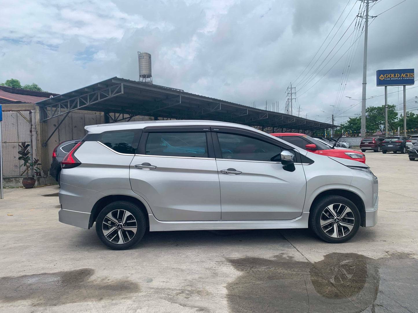 2019 MITSUBISHI XPANDER 1.5L GLS SPORT AUTOMATIC TRANSMISSION Gold Aces Car Display Center