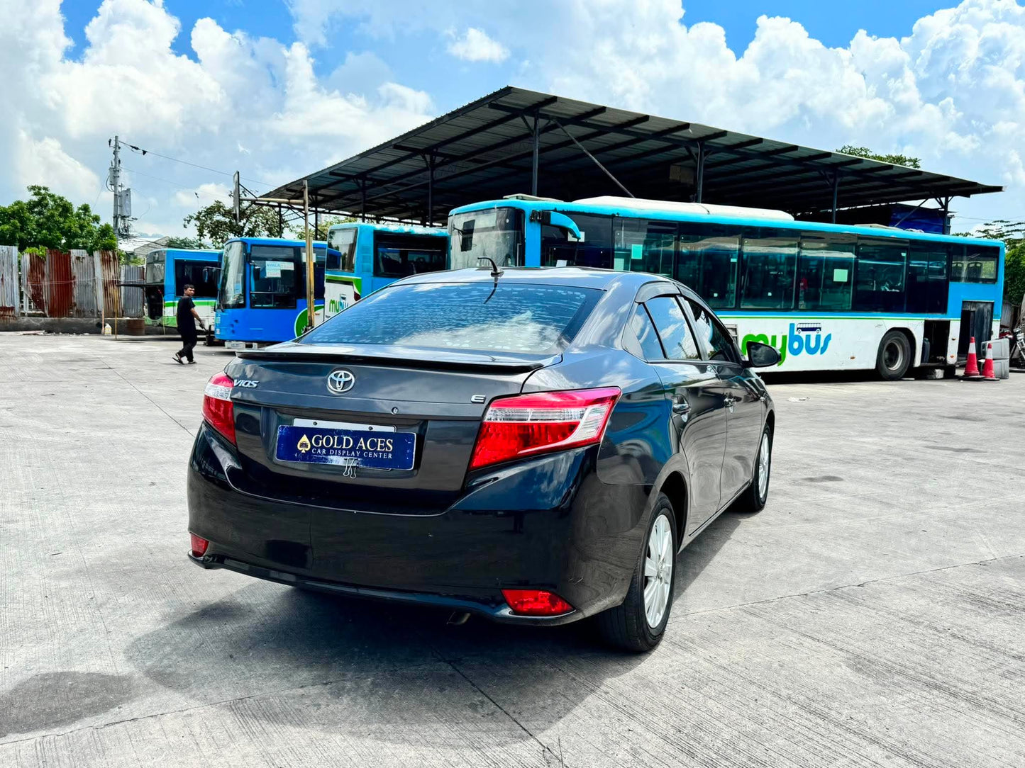 2016 TOYOTA VIOS 1.3L E MANUAL TRANSMISSION (57TKMS ONLY!) Gold Aces Car Display Center