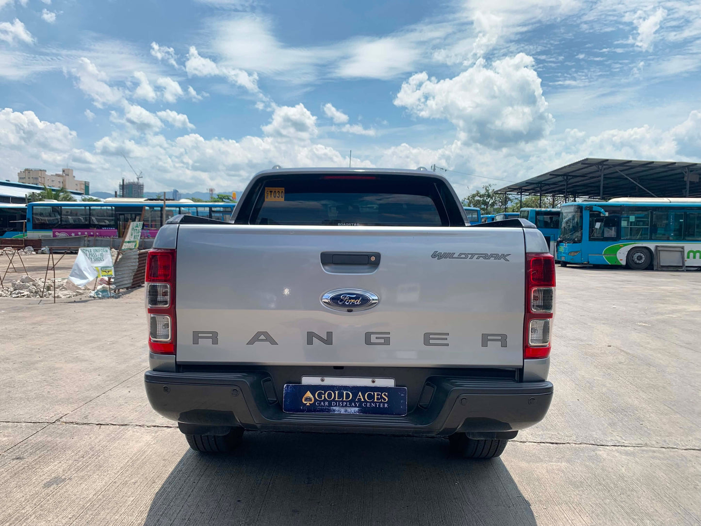 2018 FORD RANGER WILDTRAK 2.2L 4X2 DSL AUTOMATIC TRANSMISSION Gold Aces Car Display Center