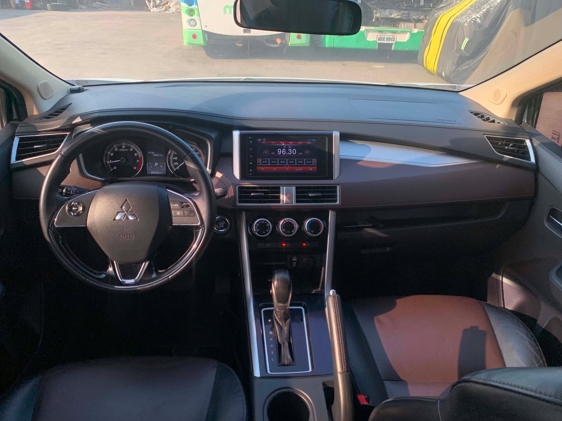 2021 MITSUBISHI XPANDER CROSS 1.5L AUTOMATIC TRANSMISSION Gold Aces Car Display Center