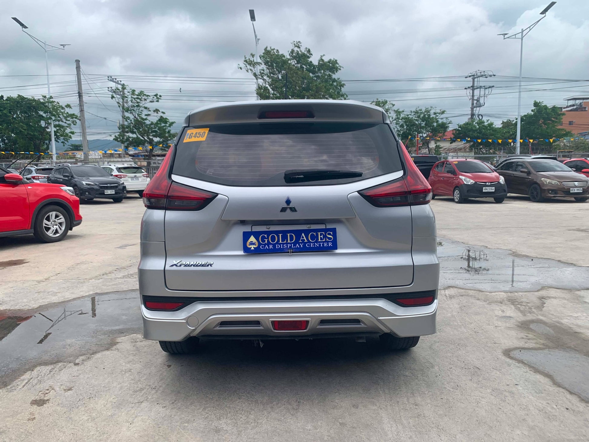 2019 MITSUBISHI XPANDER 1.5L GLS SPORT AUTOMATIC TRANSMISSION Gold Aces Car Display Center
