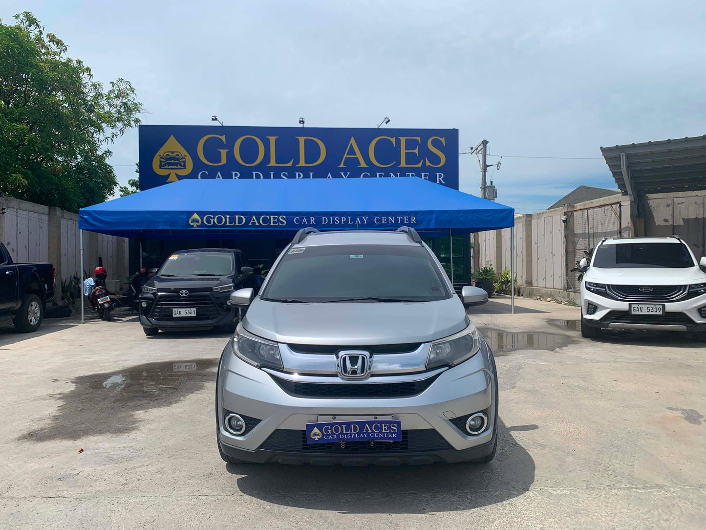 2017 HONDA BRV S 1.5AUTOMATIC TRANSMISSION Gold Aces Car Display Center