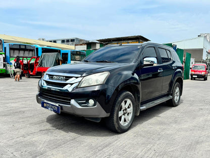 2015 ISUZU MUX LSA 2.4 AUTOMATIC TRANSMISSION Gold Aces Car Display Center