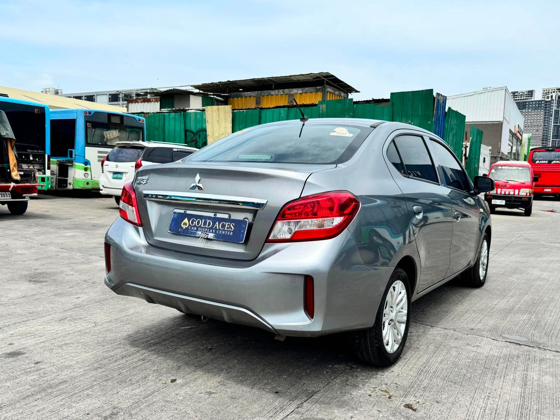 2024 MITSUBISHI MIRAGE G4 GLX 1.2L CVT AUTOMATIC TRANSMISSION Gold Aces Car Display Center