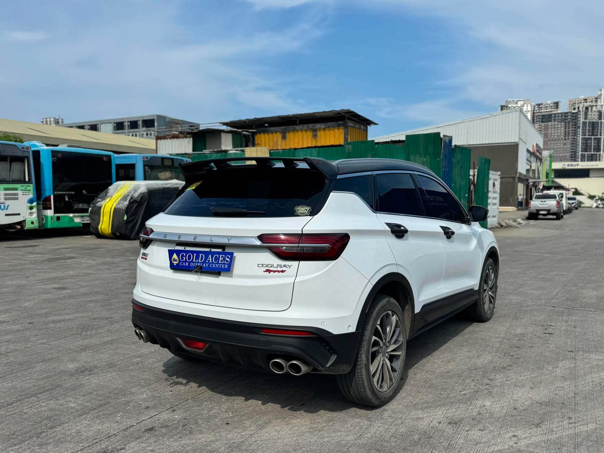 2021 GEELY COOLRAY SPORTS 1.5L AUTOMATIC TRANSMISSION Gold Aces Car Display Center