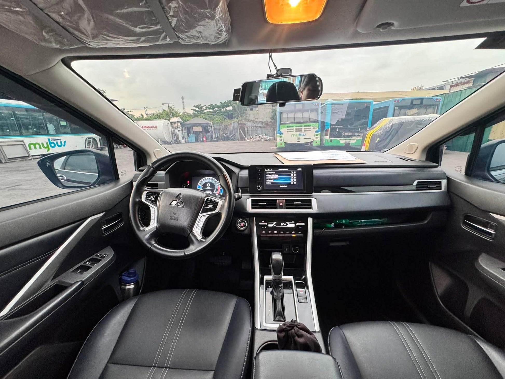 2023 MITSUBISHI XPANDER CROSS 1.5L AUTOMATIC TRANSMISSION Gold Aces Car Display Center
