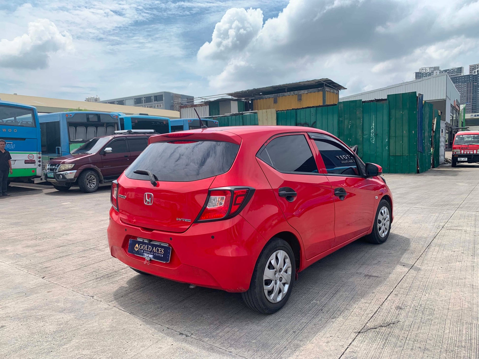 2020 HONDA BRIO 1.2L S MANUAL TRANSMISSION Gold Aces Car Display Center