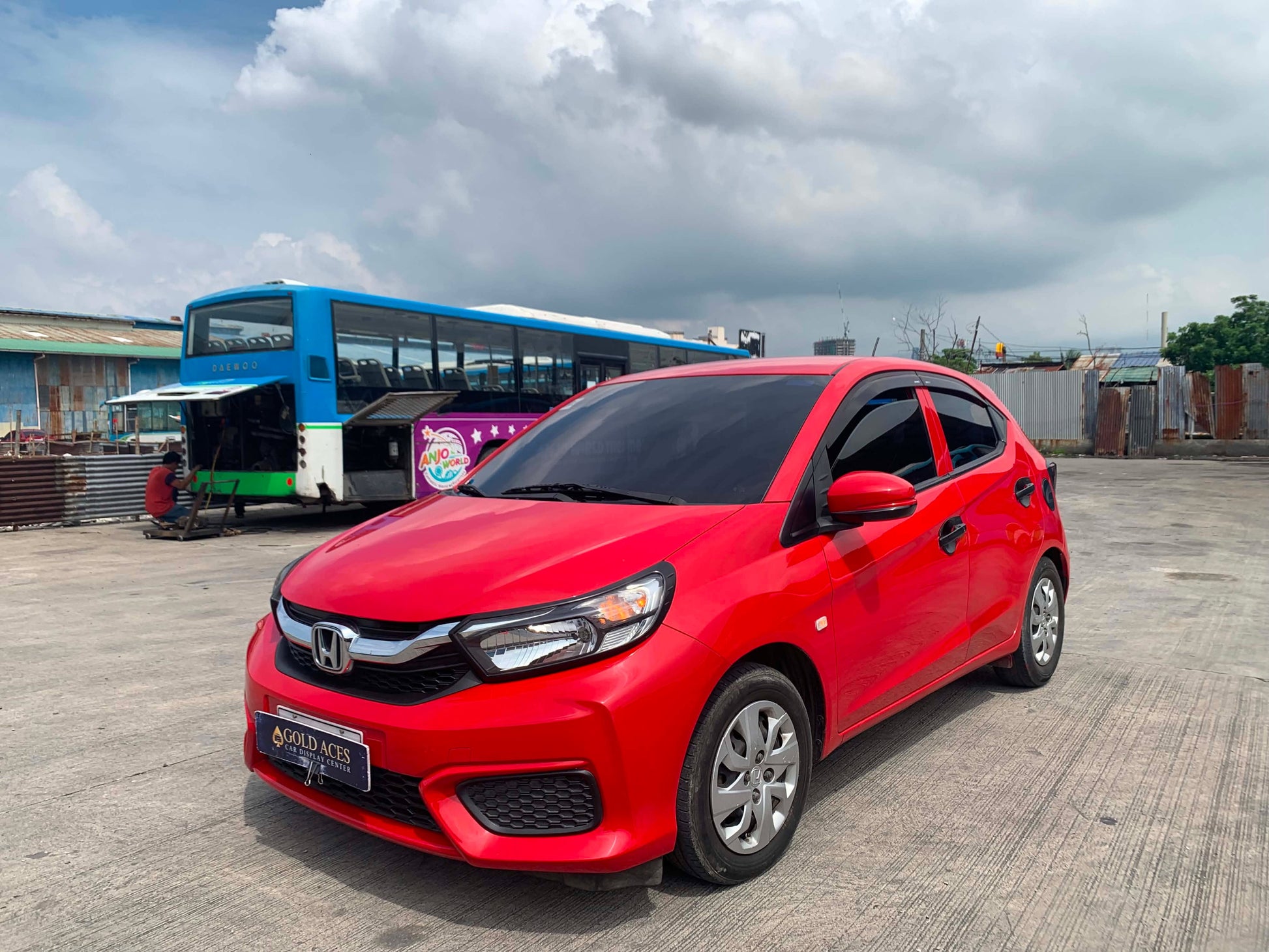 2020 HONDA BRIO 1.2L S MANUAL TRANSMISSION Gold Aces Car Display Center