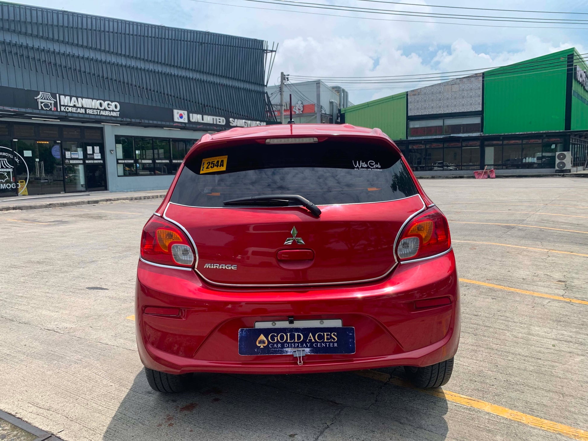 2024 MITSUBISHI MIRAGE HB GLX 1.2L AUTOMATIC TRANSMISSION Gold Aces Car Display Center
