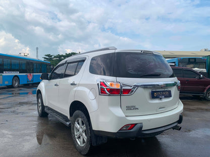 2015 ISUZU MUX LSA 2.4L AUTOMATIC TRANSMISSION Gold Aces Car Display Center
