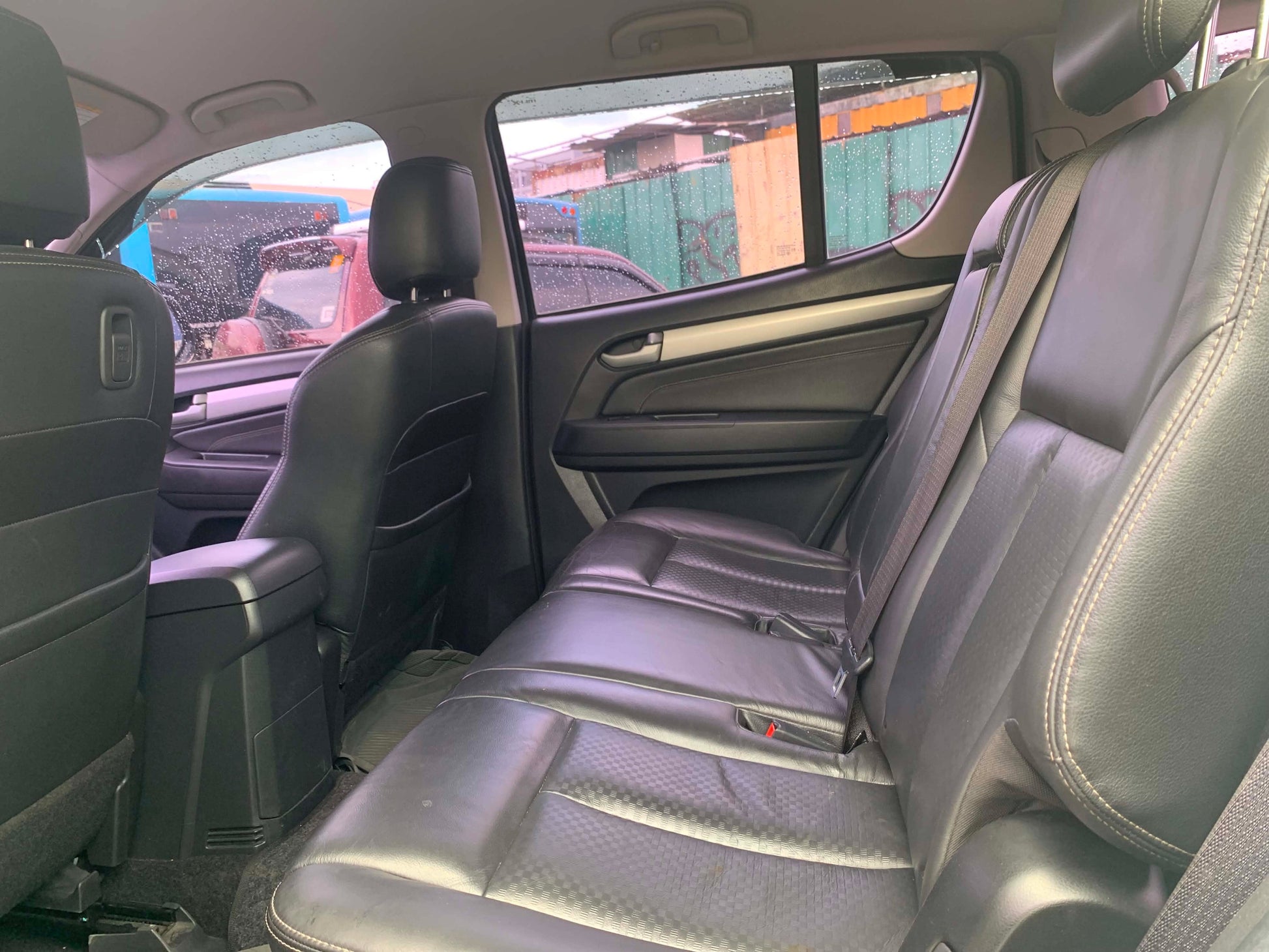 2015 ISUZU MUX LSA 2.4L AUTOMATIC TRANSMISSION Gold Aces Car Display Center