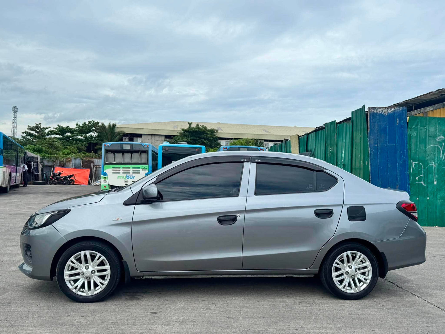 2023 MITSUBISHI MIRAGE G4 GLX 1.2L AUTOMATIC TRANSMISSION Gold Aces Car Display Center