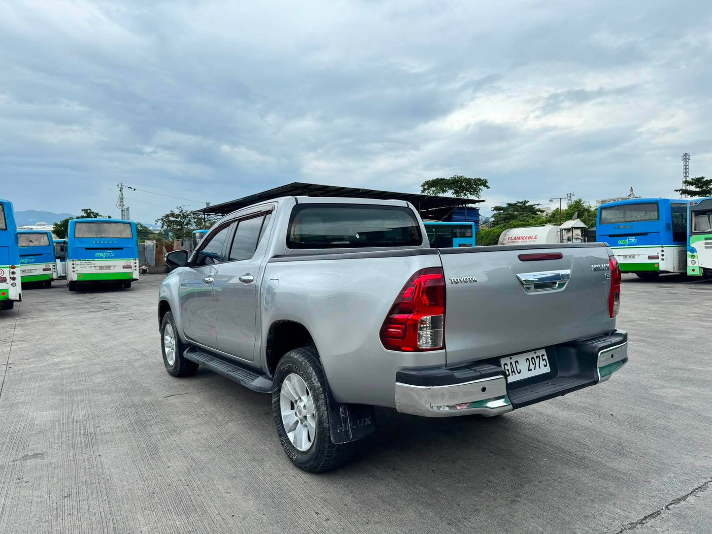 2017 TOYOTA HILUX 2.4L G 4X2 AUTOMATIC TRANSMISSION TOYOTA