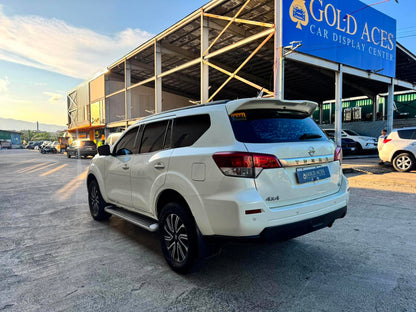 2019 NISSAN TERRA 2.5L VL 4X4 AUTOMATIC TRANSMISSION Gold Aces Car Display Center