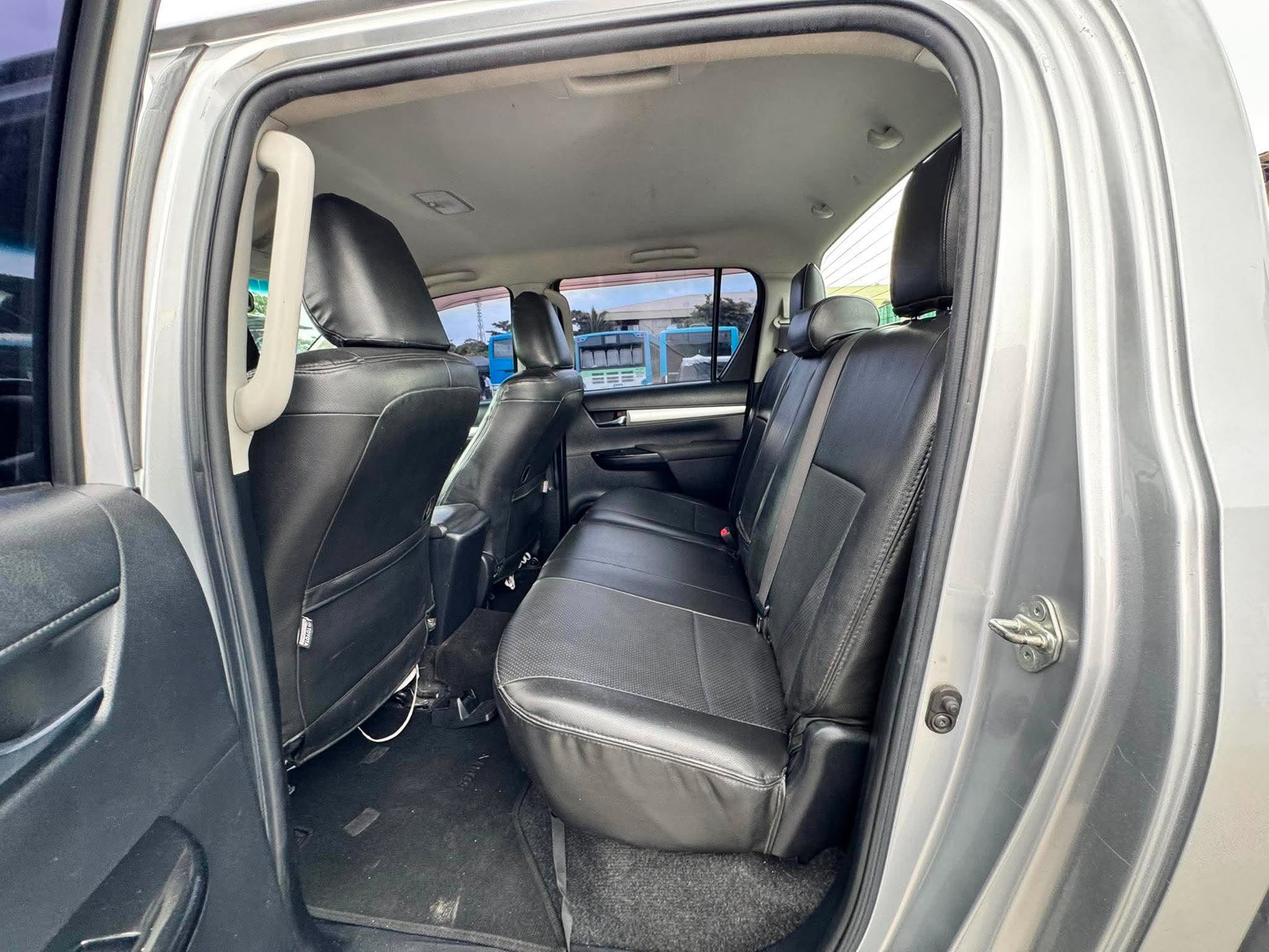 2017 TOYOTA HILUX 2.4L G 4X2 AUTOMATIC TRANSMISSION TOYOTA