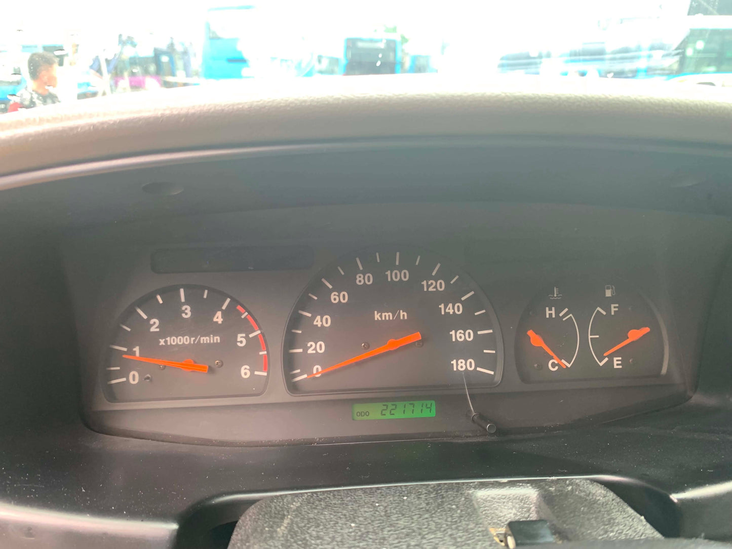 2003 ISUZU CROSSWIND 2.5L Diesel Engine AUTOMATIC TRANSMISSION Gold Aces Car Display Center